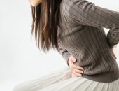 胃痛と背中の痛みの原因となる２つのストレス